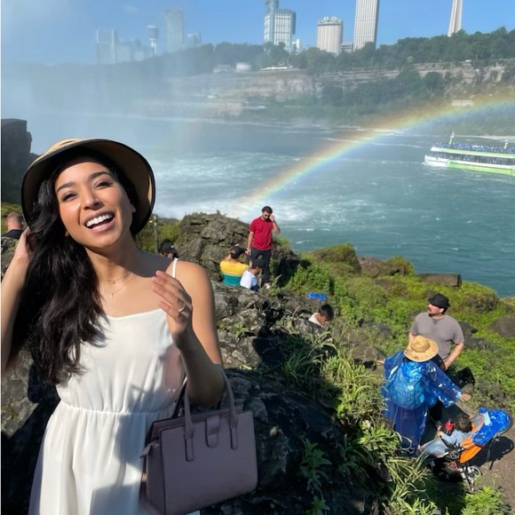 Meet your Posher, Marianella - Picture 2 of 4